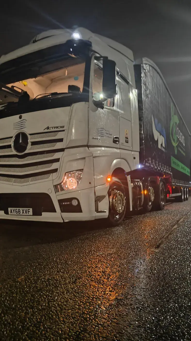 Wings Logistics fleet 18